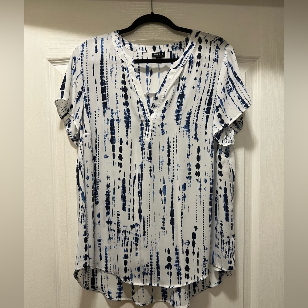 **Bundle deal** torrid blouses